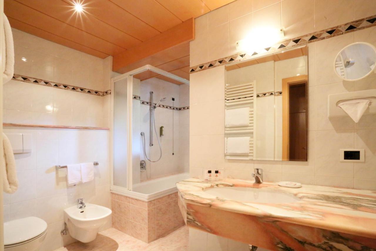 Hotel Condor Σέλβα ντι Βαλ Γκαρντένα Εξωτερικό φωτογραφία