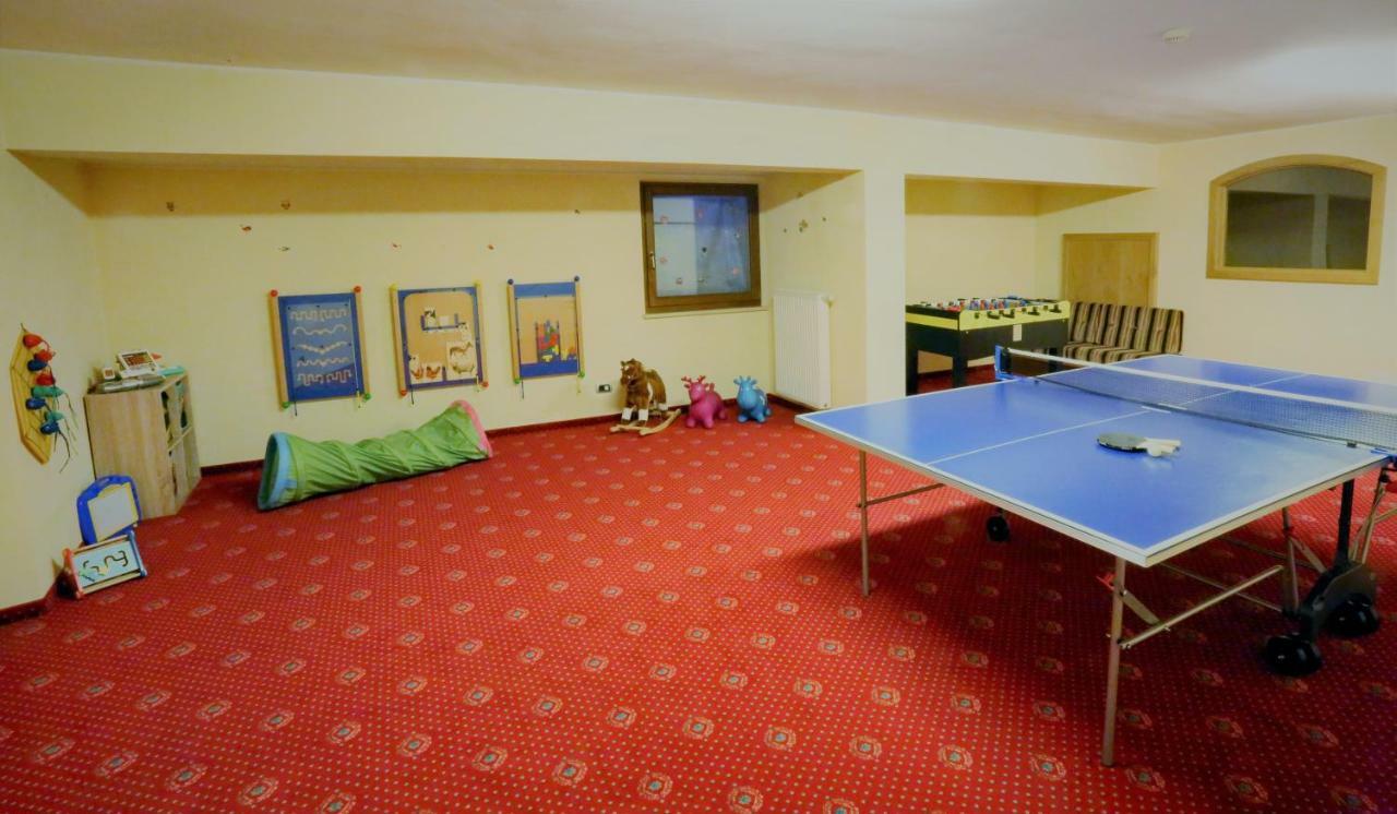 Hotel Condor Σέλβα ντι Βαλ Γκαρντένα Εξωτερικό φωτογραφία
